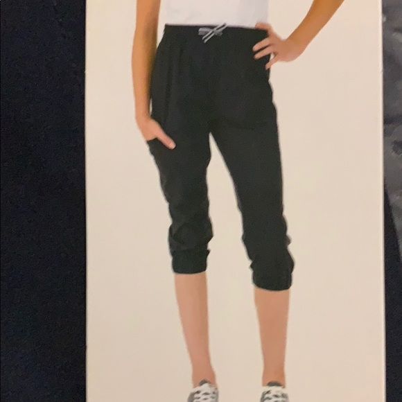 Boston traders girls capris - Picture 2 of 5